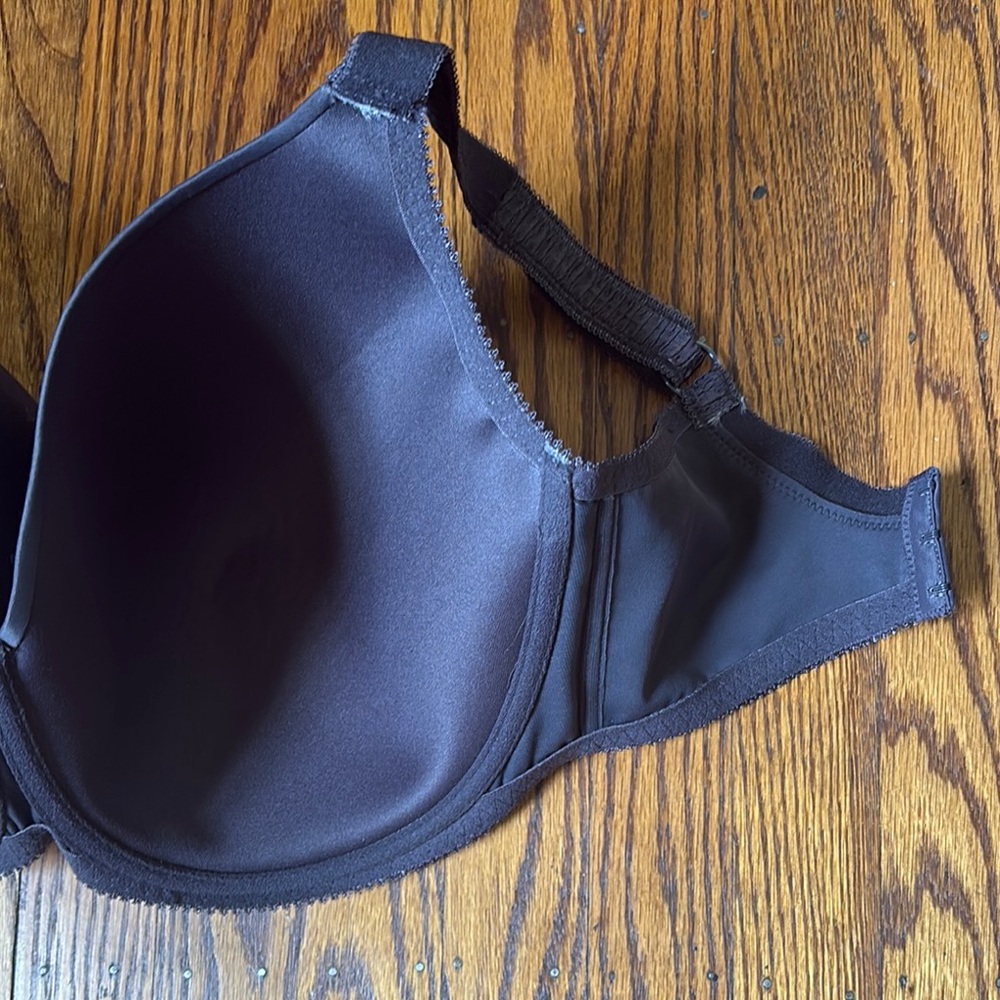 Grey Smooth Lace Trim Bra - Picture 5 of 6